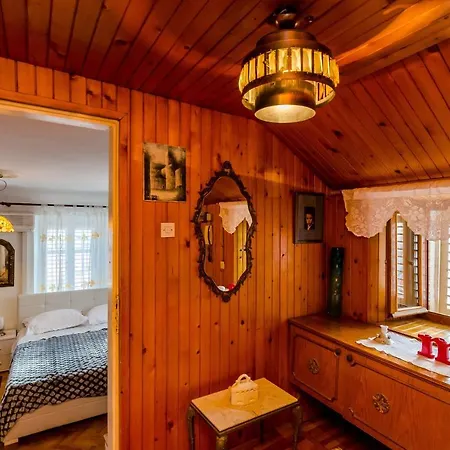 Apartment Ivona *
